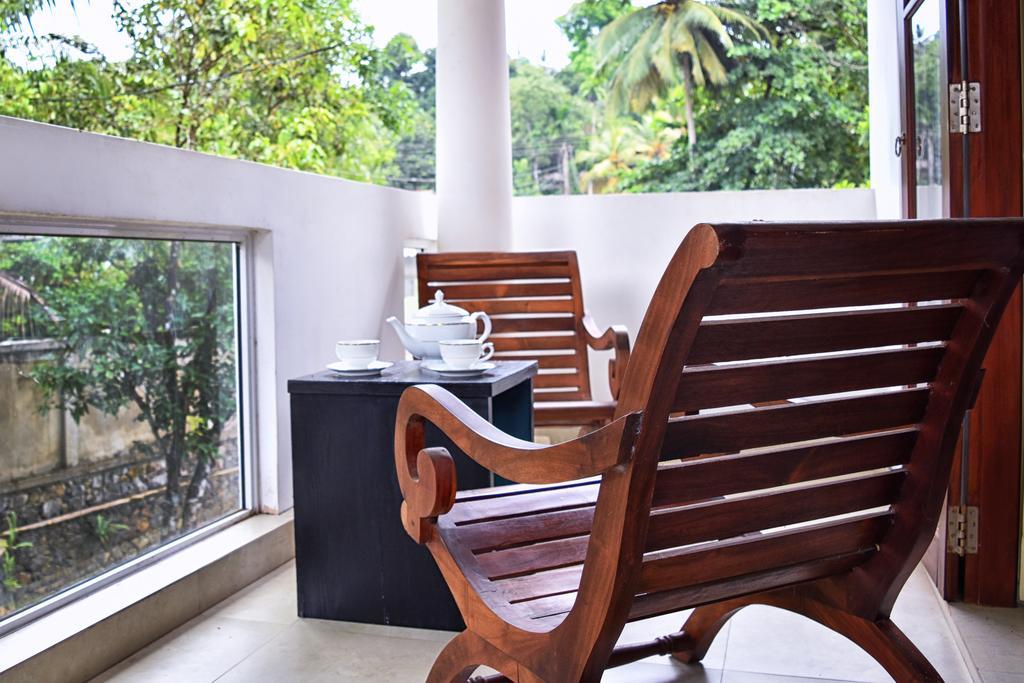 Apartamento Volunteer Ceylon Ratnapura Exterior foto